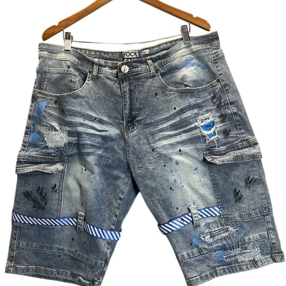 Rock Salt Men's Thrashed Street Distressed Denim Cargo Shorts Blue Size 40 - Picture 1 of 3